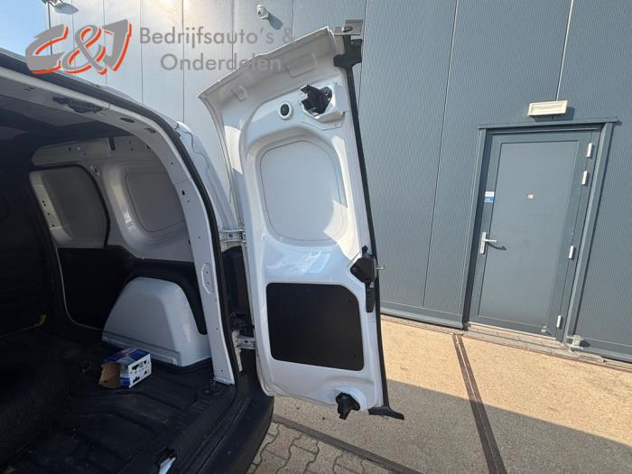 Mercedes Citan 1.5 110 CDI Schrottauto (2022, Weiß)