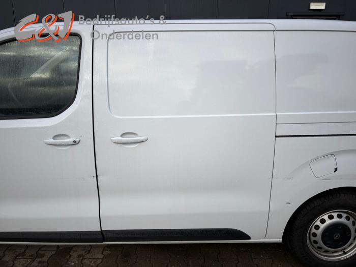 Opel Vivaro 2.0 Diesel 145 Samochód złomowany (2024, Bialy, Bialy)