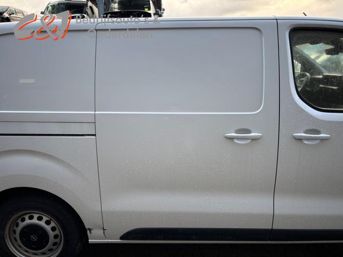 Opel Vivaro 2.0 Diesel 145 Samochód złomowany (2024, Bialy, Bialy)