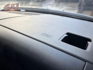 Opel Vivaro 2.0 Diesel 145 Samochód złomowany (2024, Bialy, Bialy)