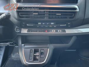 Opel Vivaro 2.0 Diesel 145 Samochód złomowany (2024, Bialy, Bialy)