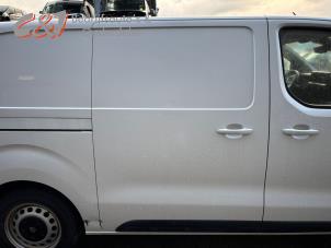 Opel Vivaro 2.0 Diesel 145 Samochód złomowany (2024, Bialy, Bialy)