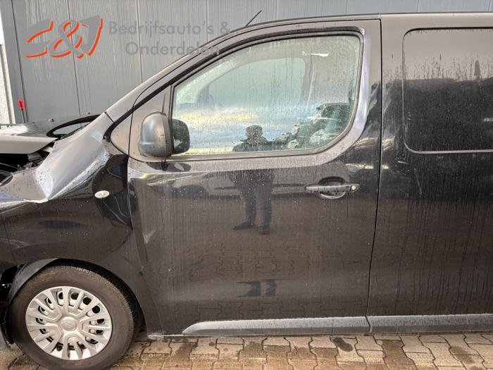 Toyota ProAce 2.0 D-4D 122 16V Worker Épave (2017, Noir)