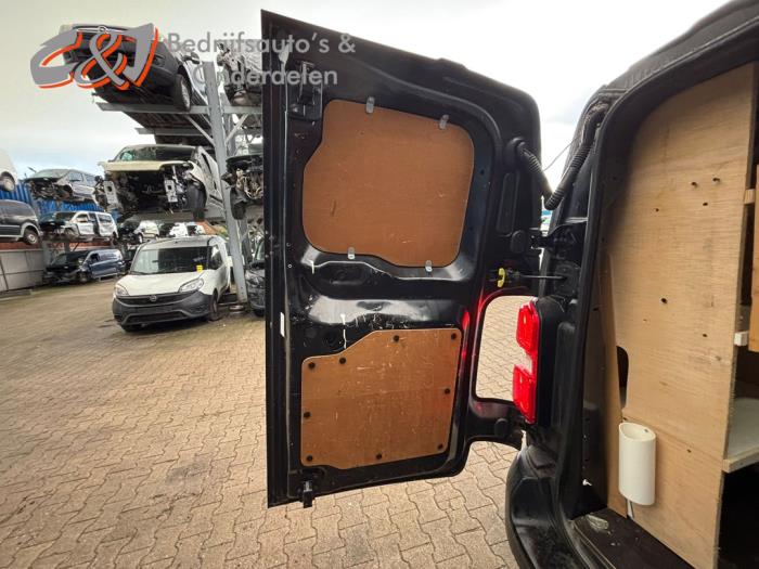 Toyota ProAce 2.0 D-4D 122 16V Worker Épave (2017, Noir)