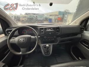 Toyota ProAce 2.0 D-4D 122 16V Worker Épave (2017, Noir)