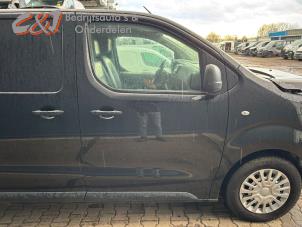 Toyota ProAce 2.0 D-4D 122 16V Worker Épave (2017, Noir)