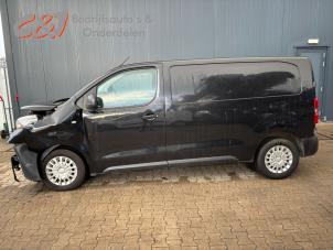 Toyota ProAce 2.0 D-4D 122 16V Worker Épave (2017, Noir)