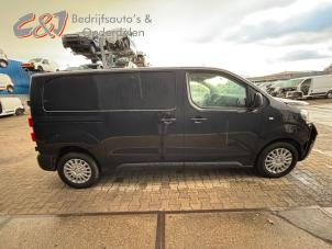 Toyota ProAce 2.0 D-4D 122 16V Worker Épave (2017, Noir)