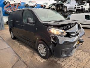 Toyota ProAce 2.0 D-4D 122 16V Worker Épave (2017, Noir)