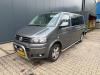 Schrottauto Volkswagen Transporter aus 2011
