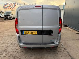 Fiat Doblo Cargo 1.3 MJ 16V DPF Euro 5 Vehículo de desguace (2016, Metálico)