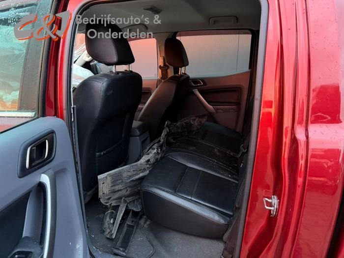 Ford Ranger 3.2 TDCI 20V 4x4 Samochód złomowany (2018, Ciemny, Czerwony)