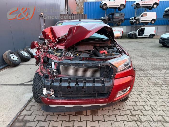 Ford Ranger 3.2 TDCI 20V 4x4 Samochód złomowany (2018, Ciemny, Czerwony)