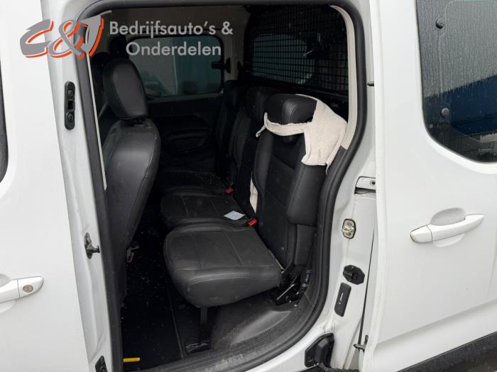 Opel Combo Cargo 1.5 CDTI 100 Épave (2023, Blanc)