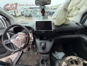 Opel Combo Cargo 1.5 CDTI 100 Épave (2023, Blanc)