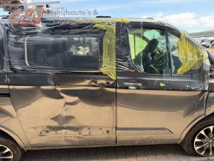 Ford Transit Custom 2.0 TDCi 16V Eco Blue 130 Samochód złomowany (2020, Ciemny, Antracytowy)