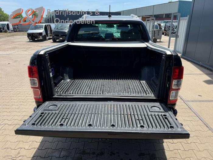 Ford Ranger 2.0 EcoBlue 16V 4x4 Schrottauto (2021, Schwarz)