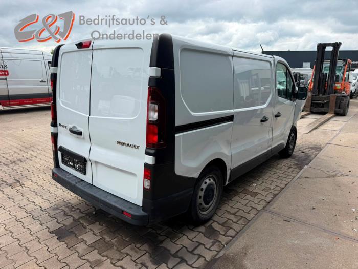 Renault Trafic 2.0 dCi 16V 110 Vehículo de desguace (2023, Blanco)