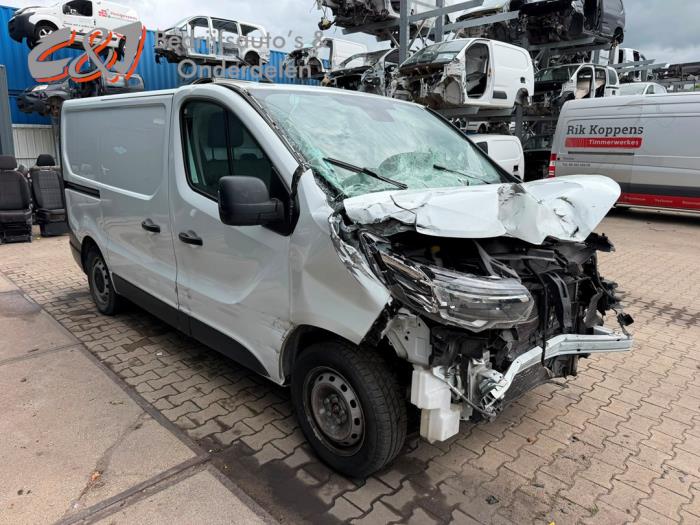 Renault Trafic 2.0 dCi 16V 110 Vehículo de desguace (2023, Blanco)