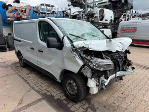 Renault Trafic 2.0 dCi 16V 110 Vehículo de desguace (2023, Blanco)