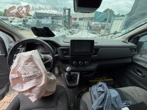 Renault Trafic 2.0 dCi 16V 110 Vehículo de desguace (2023, Blanco)