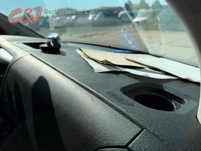 Citroen Jumpy 2.0 Blue HDI 180 Épave (2019, Noir)