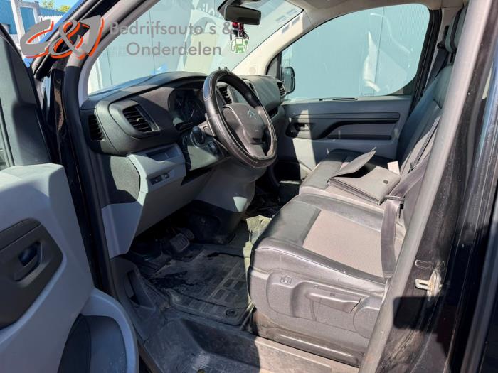 Citroen Jumpy 2.0 Blue HDI 180 Épave (2019, Noir)