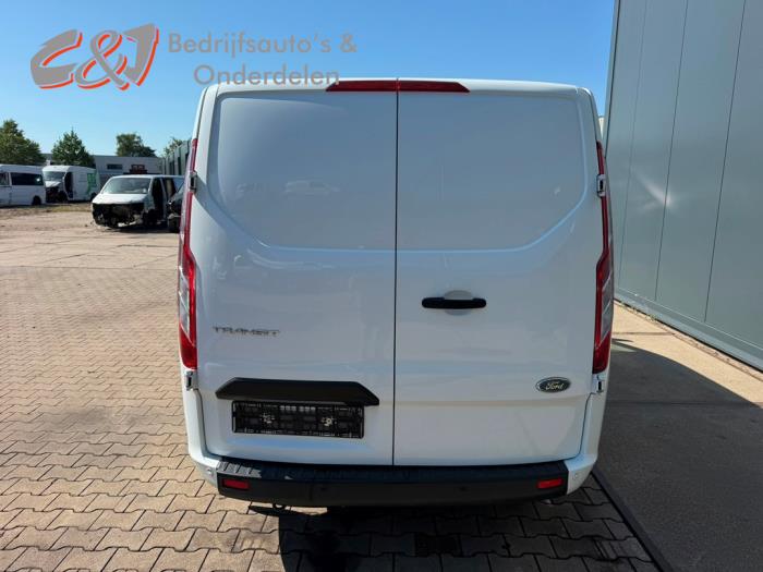 Ford Transit Custom 2.0 TDCi 16V Eco Blue 130 Vehículo de desguace (2022, Blanco)