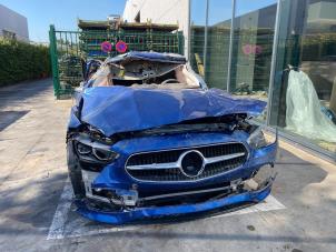 Mercedes C C-300 e 2.0 Turbo Vehículo de desguace (2022, Azul)