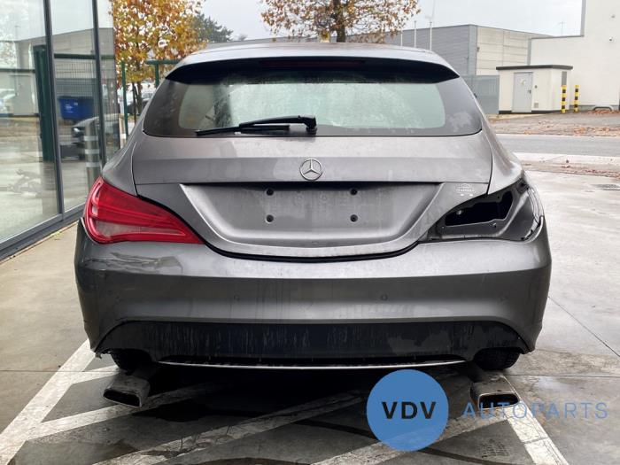 Mercedes CLA Shooting Brake 1.6 CLA-180 16V Salvage vehicle (2015, Aubergine, Silver grey, Gray)