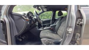 Mercedes B 1.5 B-180 CDI,d 16V Épave (2015, Aubergine, Gris argenté, Gris)