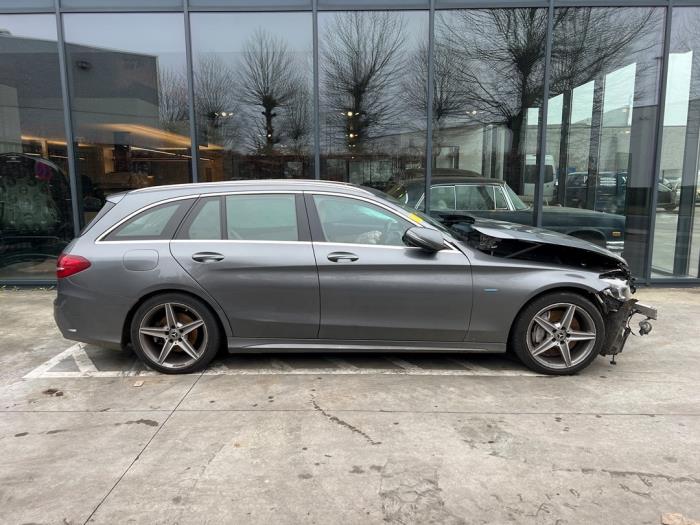 Mercedes C Estate C-350 e 2.0 16V Épave (2017)