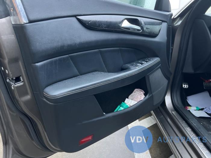 Mercedes CLS 250 CDI BlueEfficiency,BlueTEC, 250 d Schrottauto (2011, Grau)