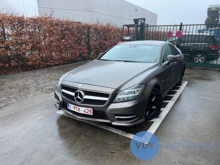 Mercedes CLS 250 CDI BlueEfficiency,BlueTEC, 250 d Schrottauto (2011, Grau)