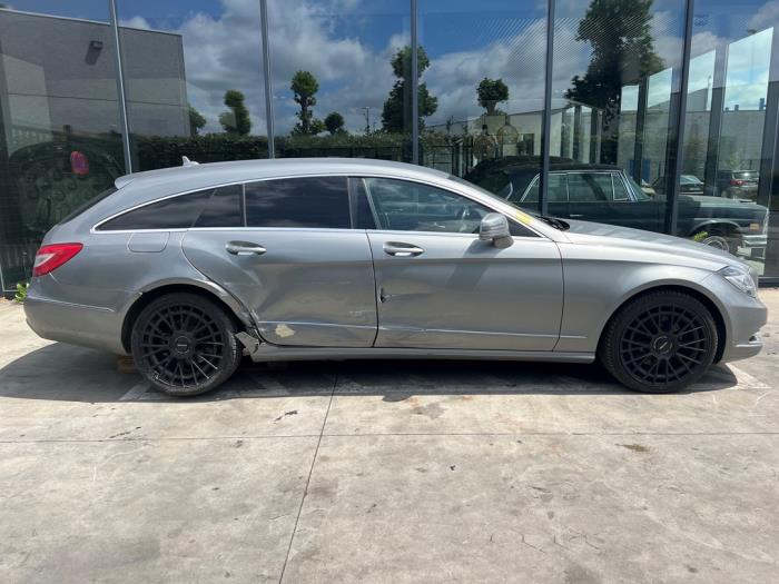 Mercedes CLS Shooting Brake 250 CDI BlueEfficiency,BlueTEC, 250 d Épave (2013, Gris)