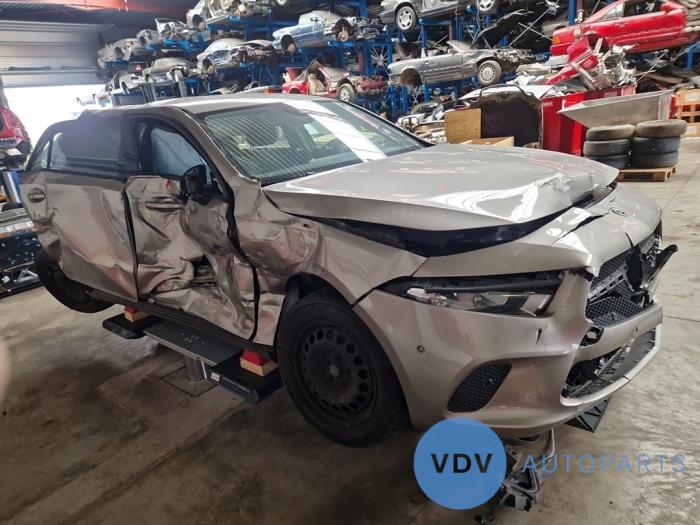 Mercedes A 1.3 A-160 Turbo 16V Vehículo de desguace (2020, 859)