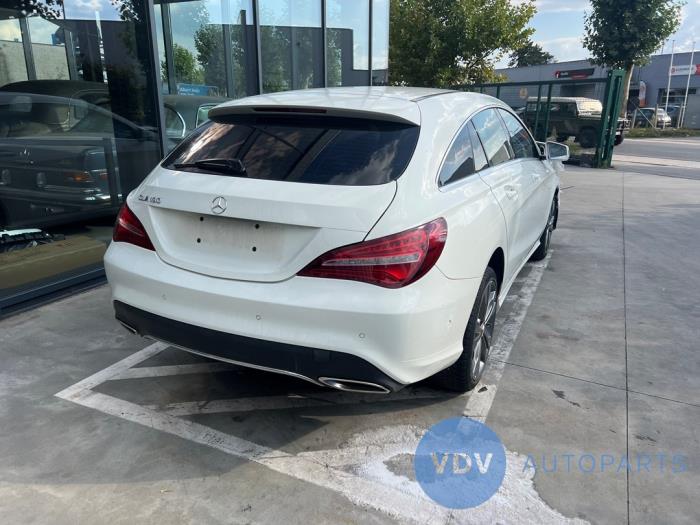 Mercedes CLA Shooting Brake 1.6 CLA-180 16V Skrotfordon (2016)