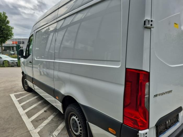Mercedes Sprinter 3,5t 315 CDI 2.0 D RWD Vehículo de desguace (2023, Blanco)