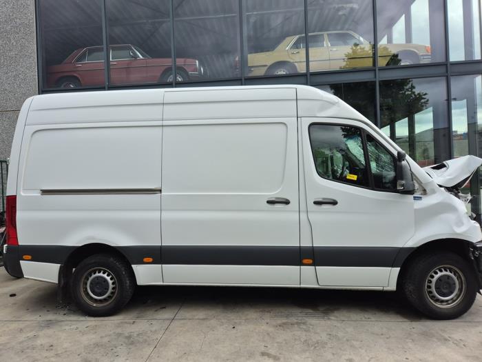 Mercedes Sprinter 3,5t 315 CDI 2.0 D RWD Vehículo de desguace (2023, Blanco)