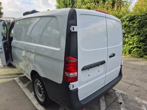 Mercedes Vito eVito 41/60/66 kWh Vehículo de desguace (2023, 9147)