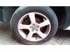 Volvo XC60 I 2.4 D5 20V AWD Geartronic Schrottauto (2012, Metallic, Schwarz)