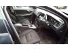 Volvo V60 I 2.0 D3 20V Schrottauto (2012, Metallic, Schwarz)