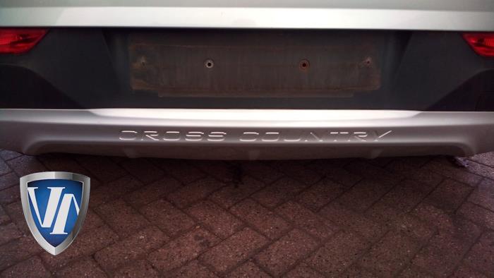 Volvo V40 Cross Country 1.6 D2 Vehículo de desguace (2013, Metálico, Gris plateado)