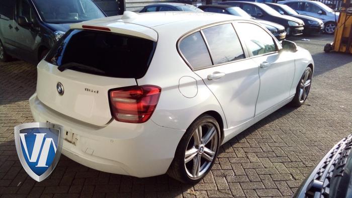 BMW 1 Serie 116d 1.6 16V Efficient Dynamics Schrottauto (2012, Weiß)