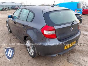 BMW 1 serie 120d 16V Samochód złomowany (2005, Szary)