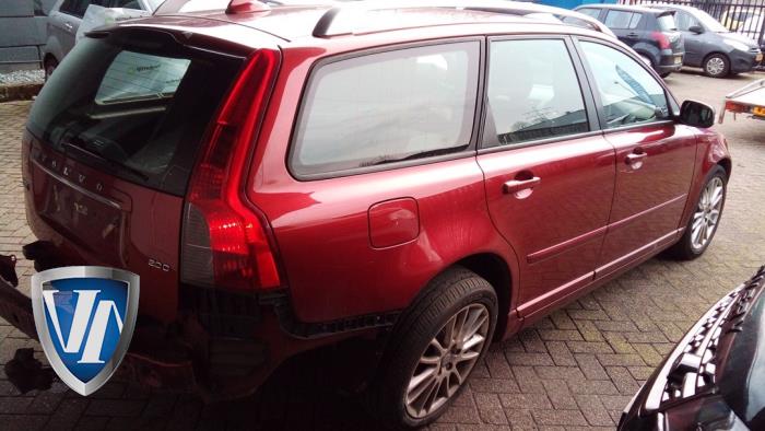 Volvo V50 2.0 D 16V Skrotfordon (2009, ROOD)
