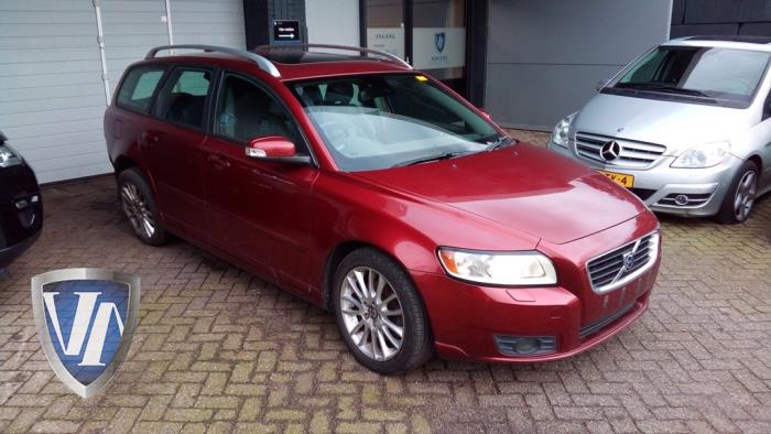 Volvo V50 2.0 D 16V Skrotfordon (2009, ROOD)