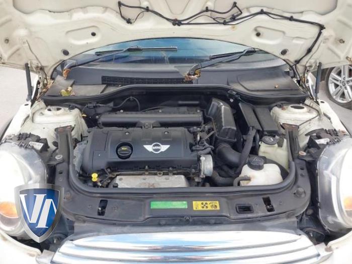 Mini Mini 1.6 16V Cooper Samochód złomowany (2008, Bialy)