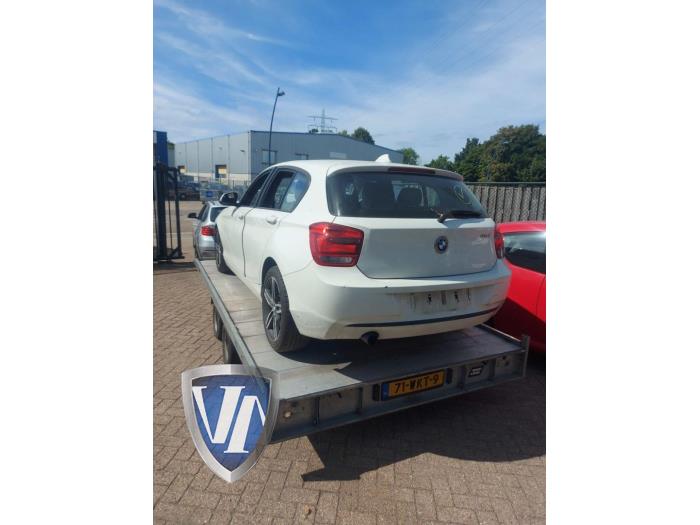 BMW 1 serie 116i 1.6 16V Skrotfordon (2014, ALPINWEISS III ALPINEWEISS)
