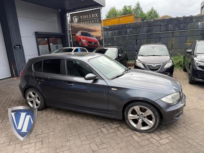 BMW 1-Serie Vehículo de desguace (2008)